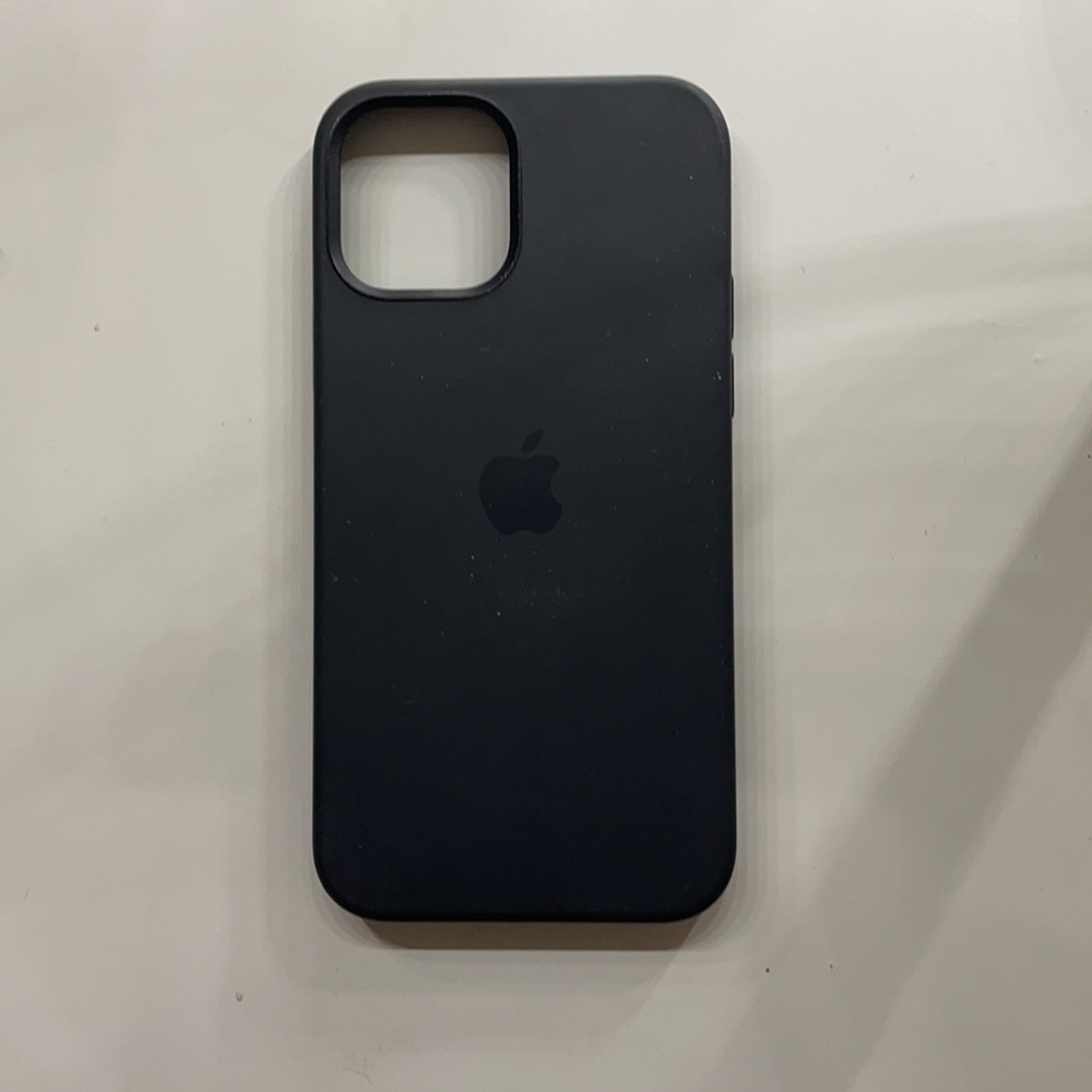 Apple iPhone 12 | 12 Pro Black Silicone phone case